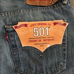 Men Levi jeans 501 and 505 various sizes